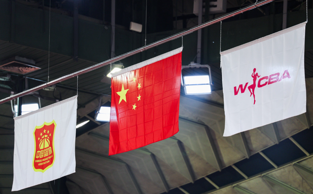 开云服务-内蒙古女篮解散：金元女篮谢幕 天价国手无队接盘