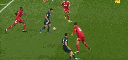 开云下载-科纳特禁区铲球埃梅里倒地，裁判观看VAR后取消判点